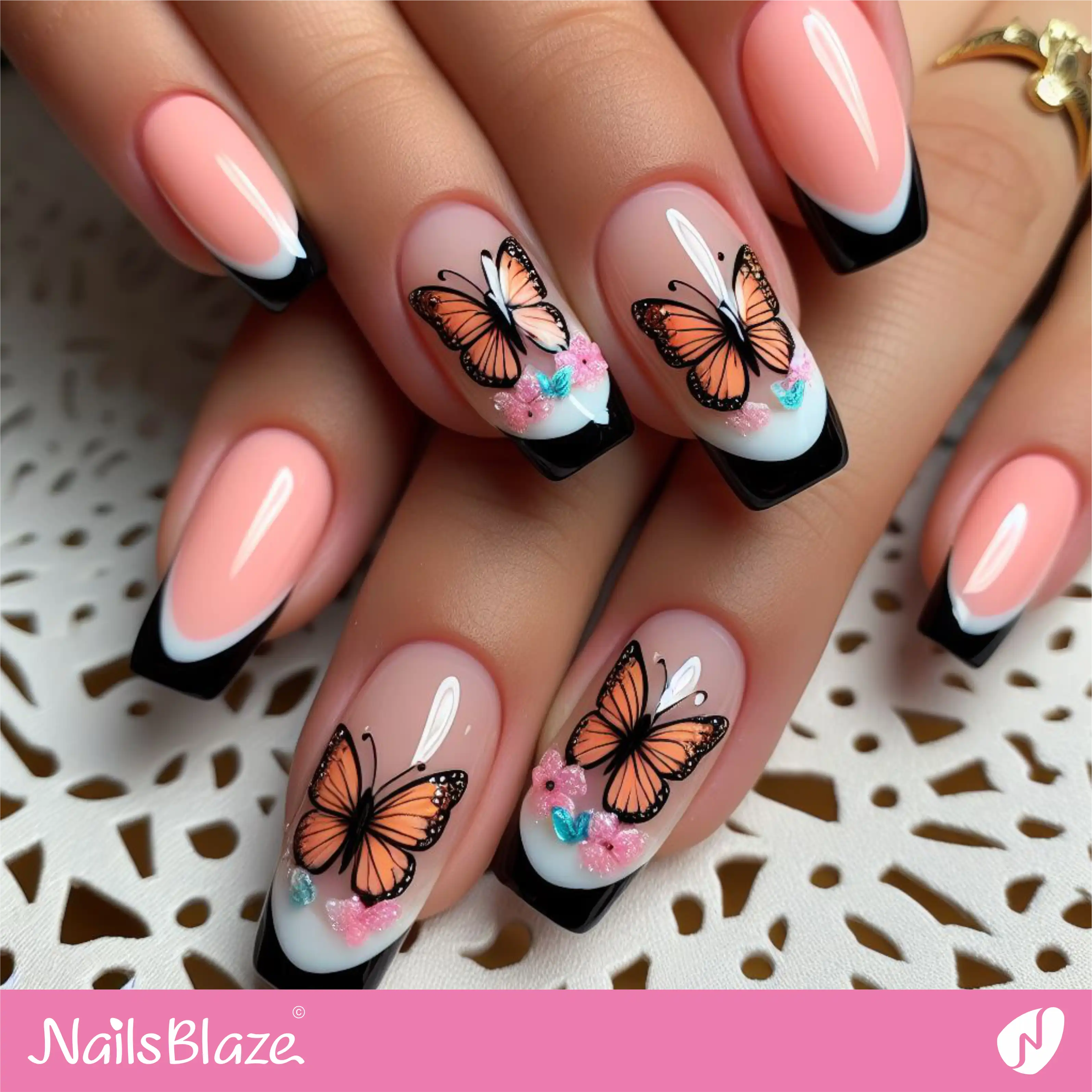 Peach Fuzz Nails with Butterflies | Color of the Year 2024 - NB1787